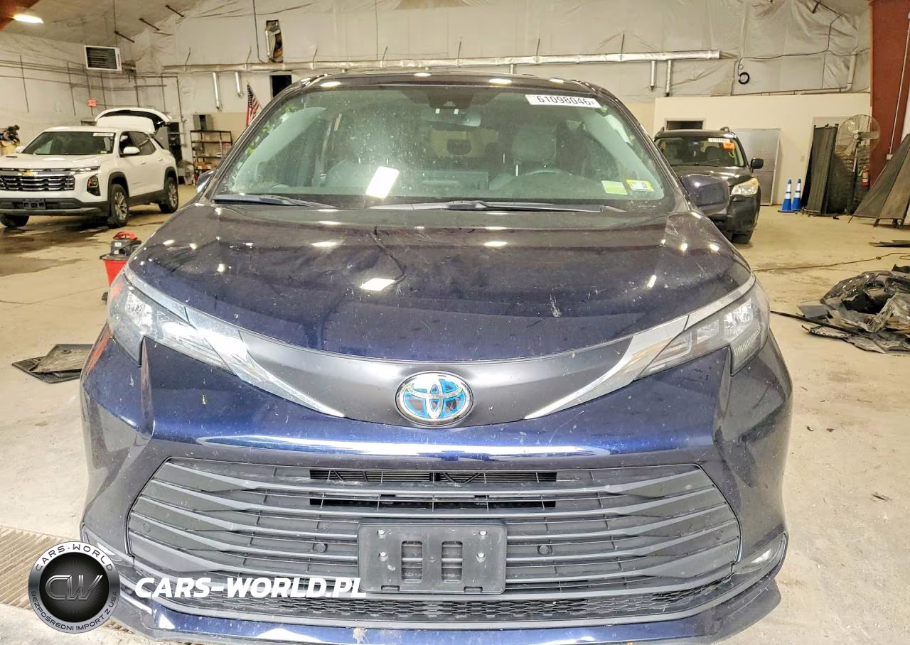 2025 Toyota Sienna Xle 7-Passenger VIN:5TDJSKFC8SS177374 - 5