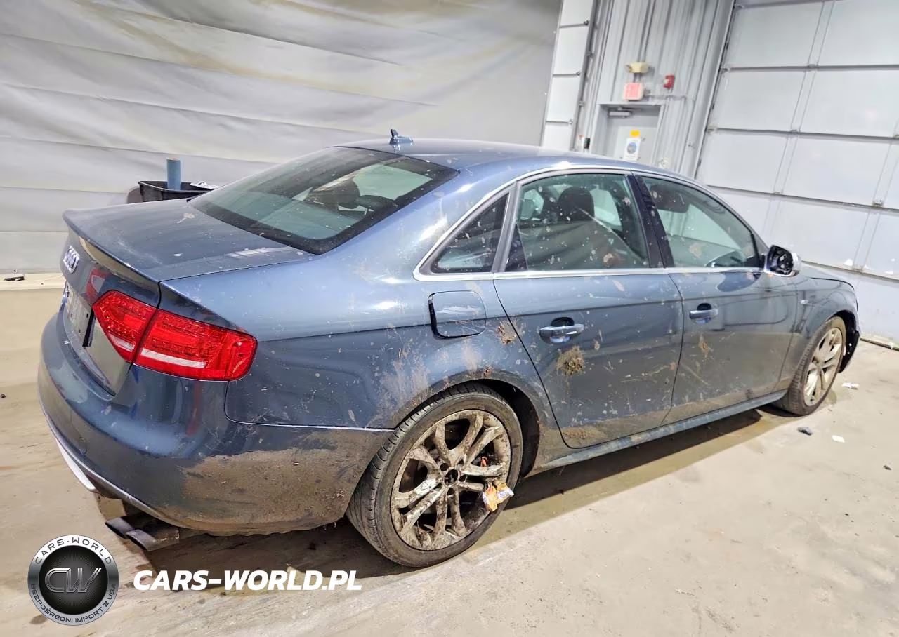 2010 Audi S4 Premium Plus VIN:WAUDGAFL7AA131875 - 3
