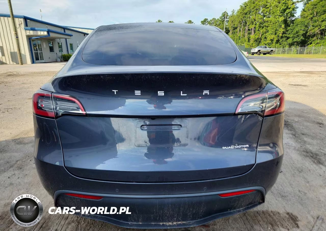 2022 Tesla Model Y VIN:7SAYGDEE7NF481774 - 6