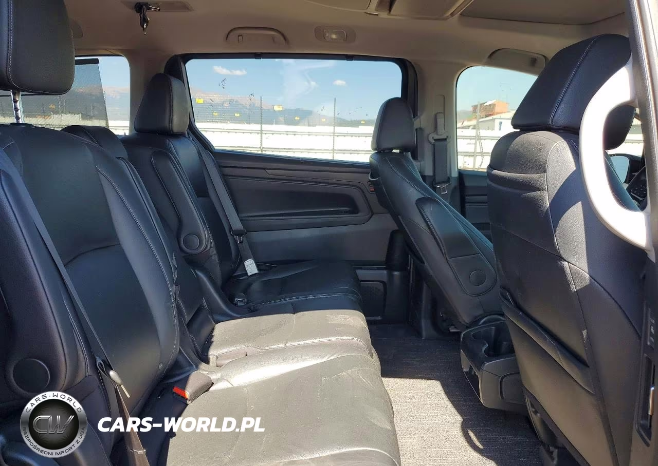 2021 Honda Odyssey Touring VIN:5FNRL6H8XMB033963 - 11
