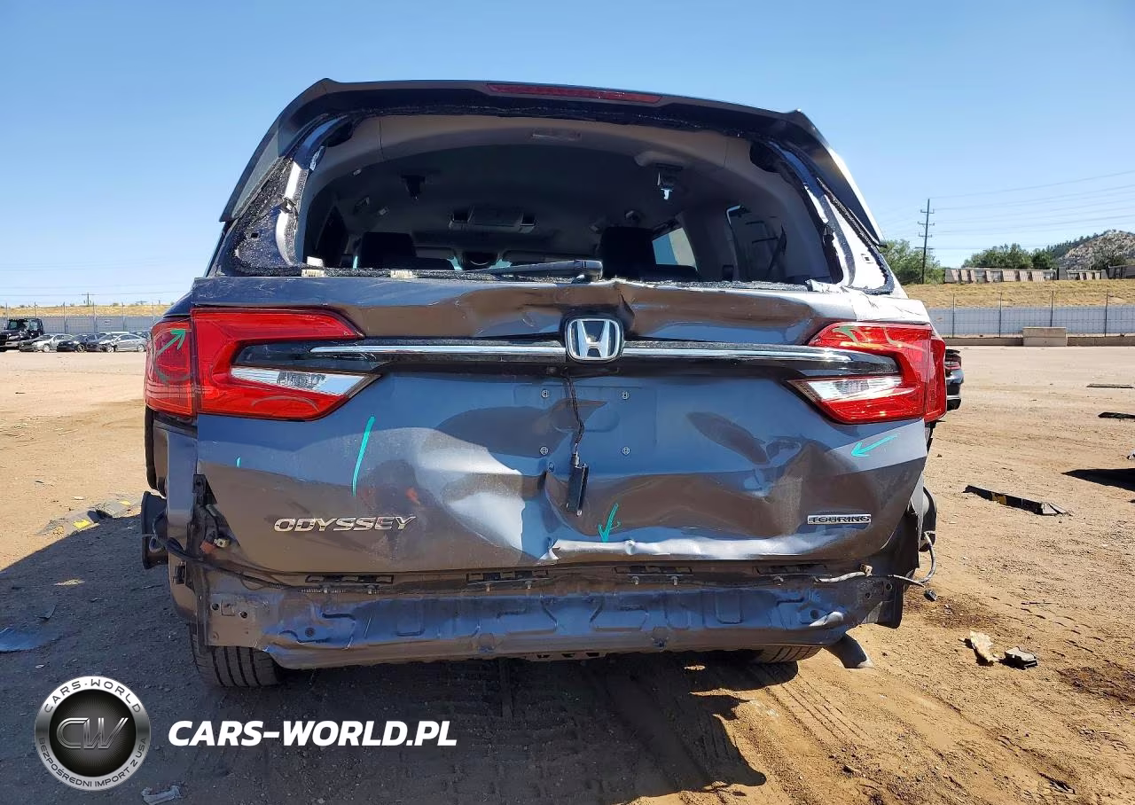 2021 Honda Odyssey Touring VIN:5FNRL6H8XMB033963 - 6
