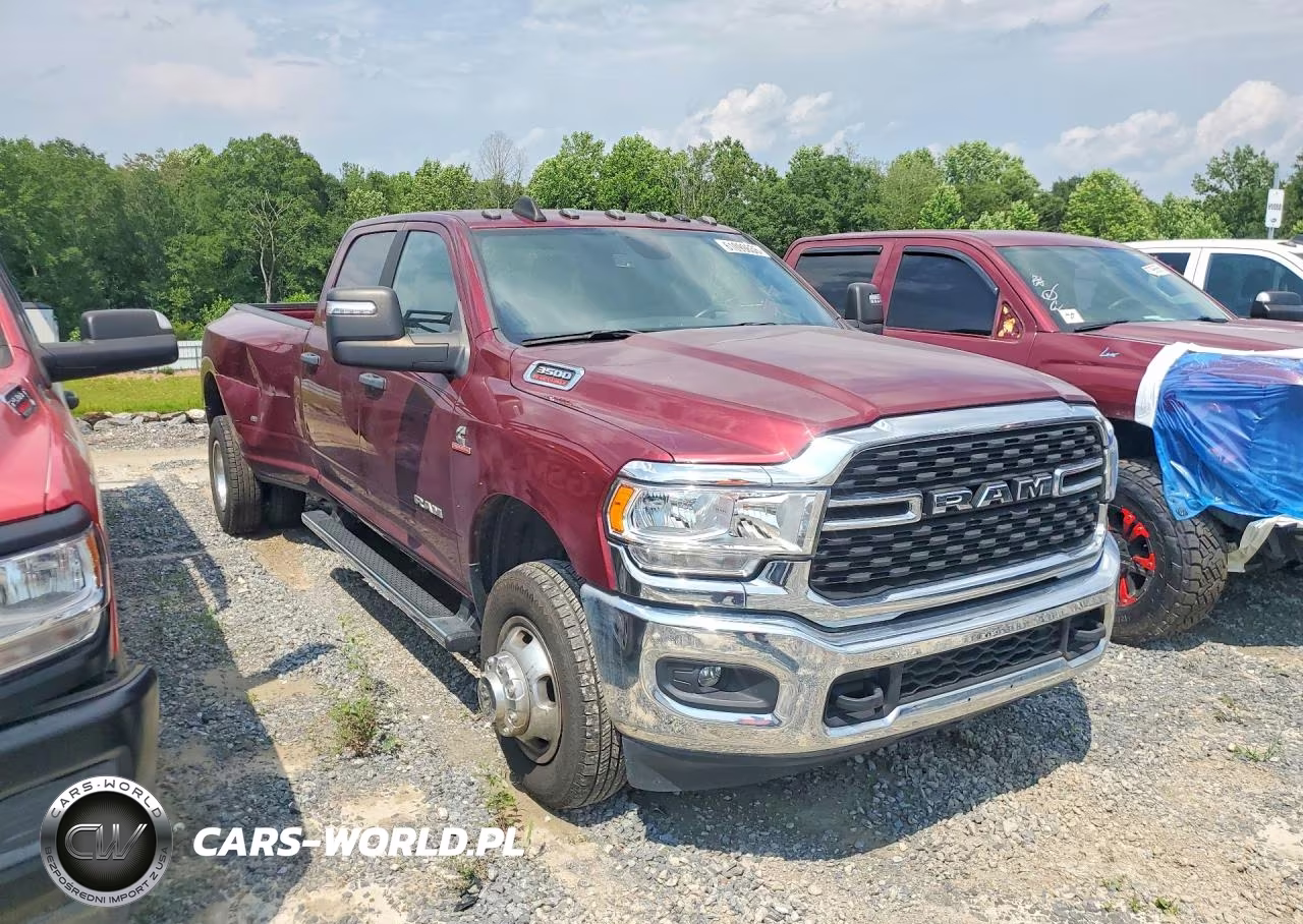 2023 Ram 3500 Big Horn VIN:3C63RRHLXPG522458 - 4