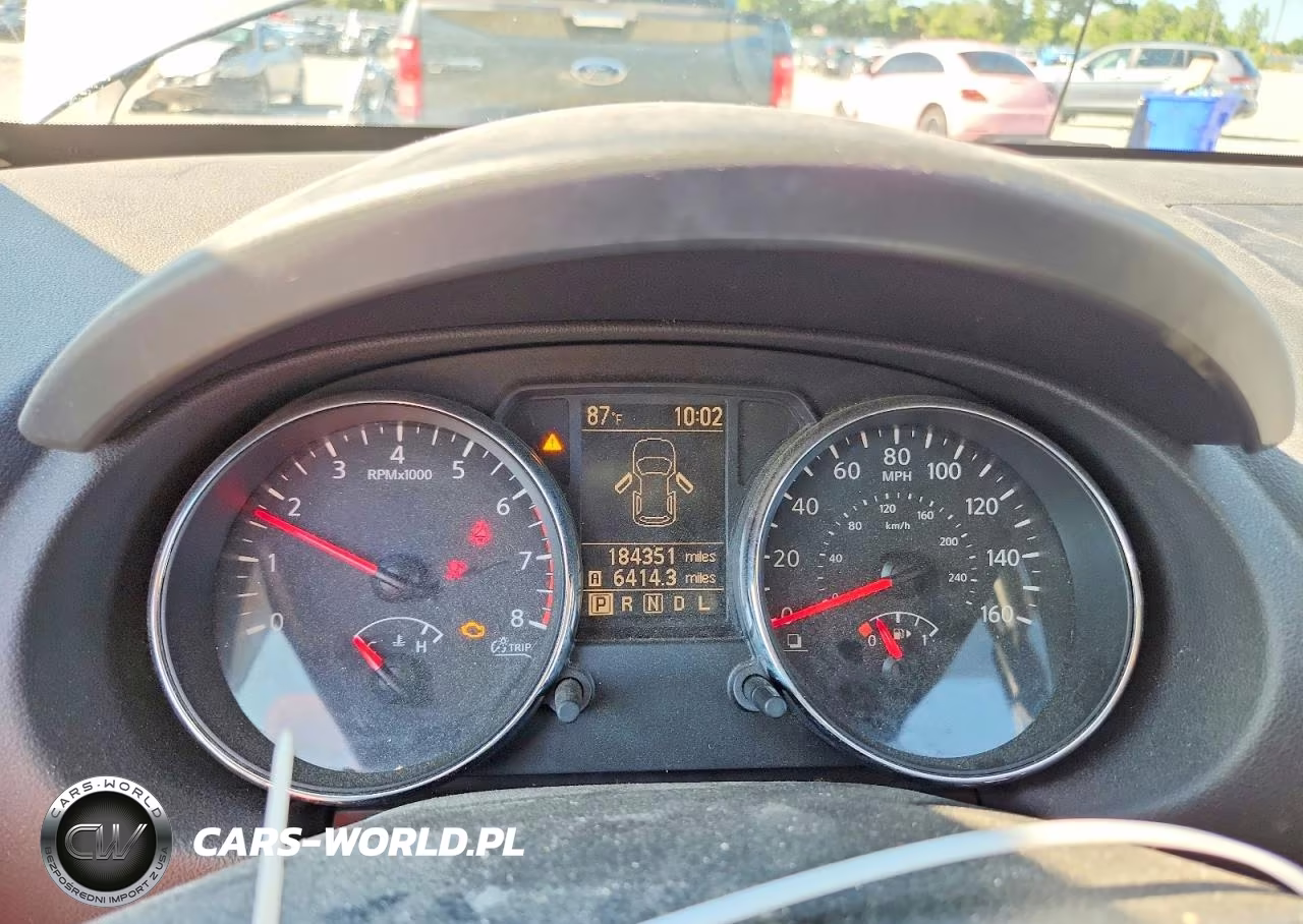 2011 Nissan Rogue S VIN:JN8AS5MVXBW313501 - 9