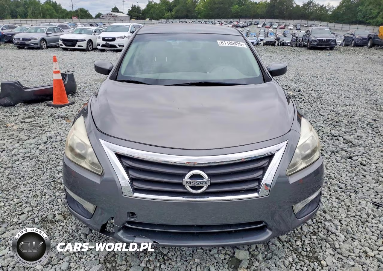 2014 Nissan Altima 2.5 S VIN:1N4AL3AP5EC131607 - 5