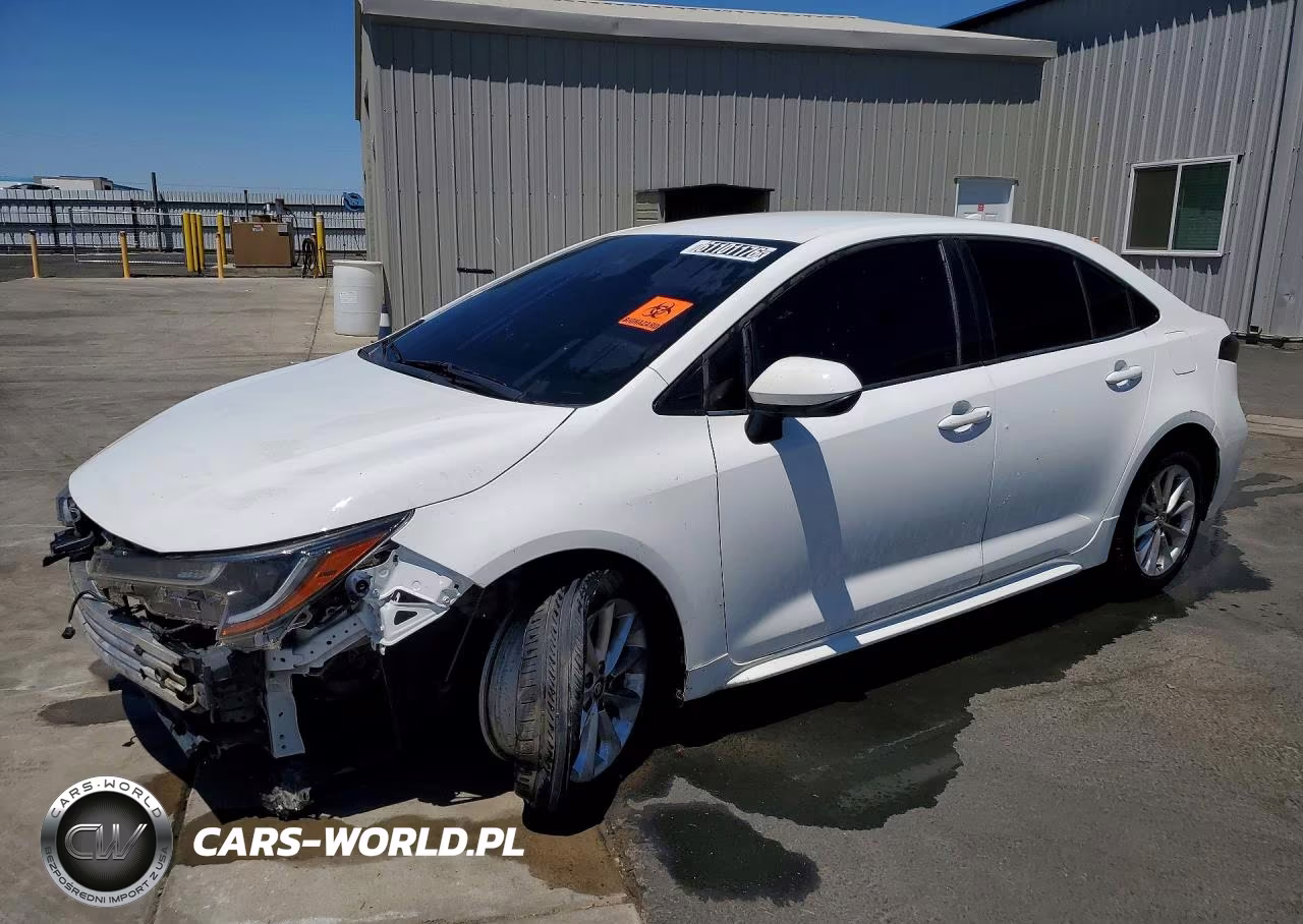 2021 Toyota Corolla Le – zdjęcie 1 z 13