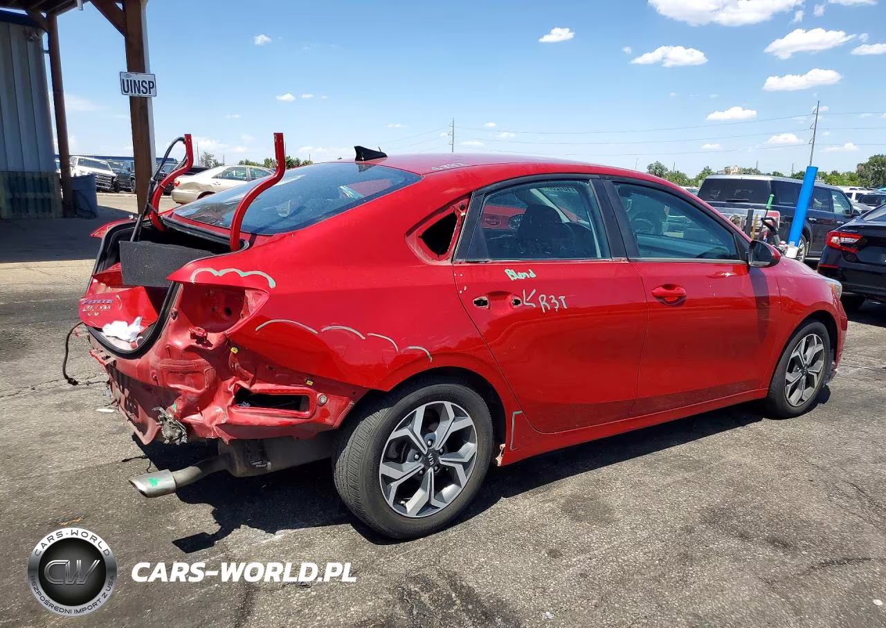 2021 Kia Forte Lxs VIN:3KPF24AD7ME264469 - 3