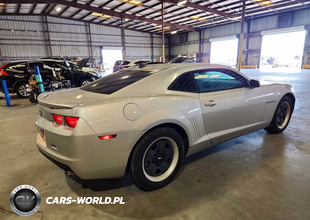 2012 Chevrolet Camaro Ls VIN:2G1FE1E39C9198455 - 3
