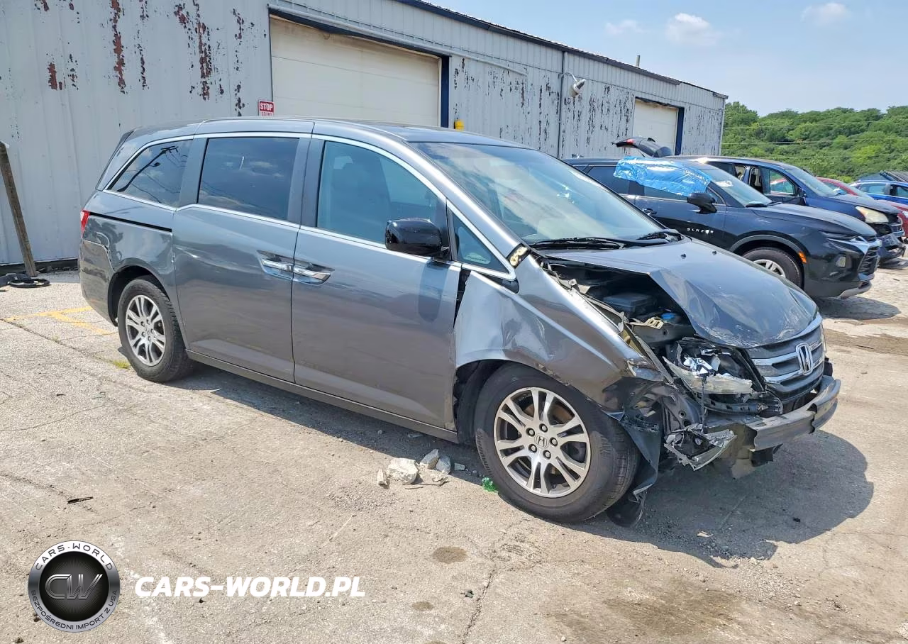 2013 Honda Odyssey Exl VIN:5FNRL5H64DB022207 - 4