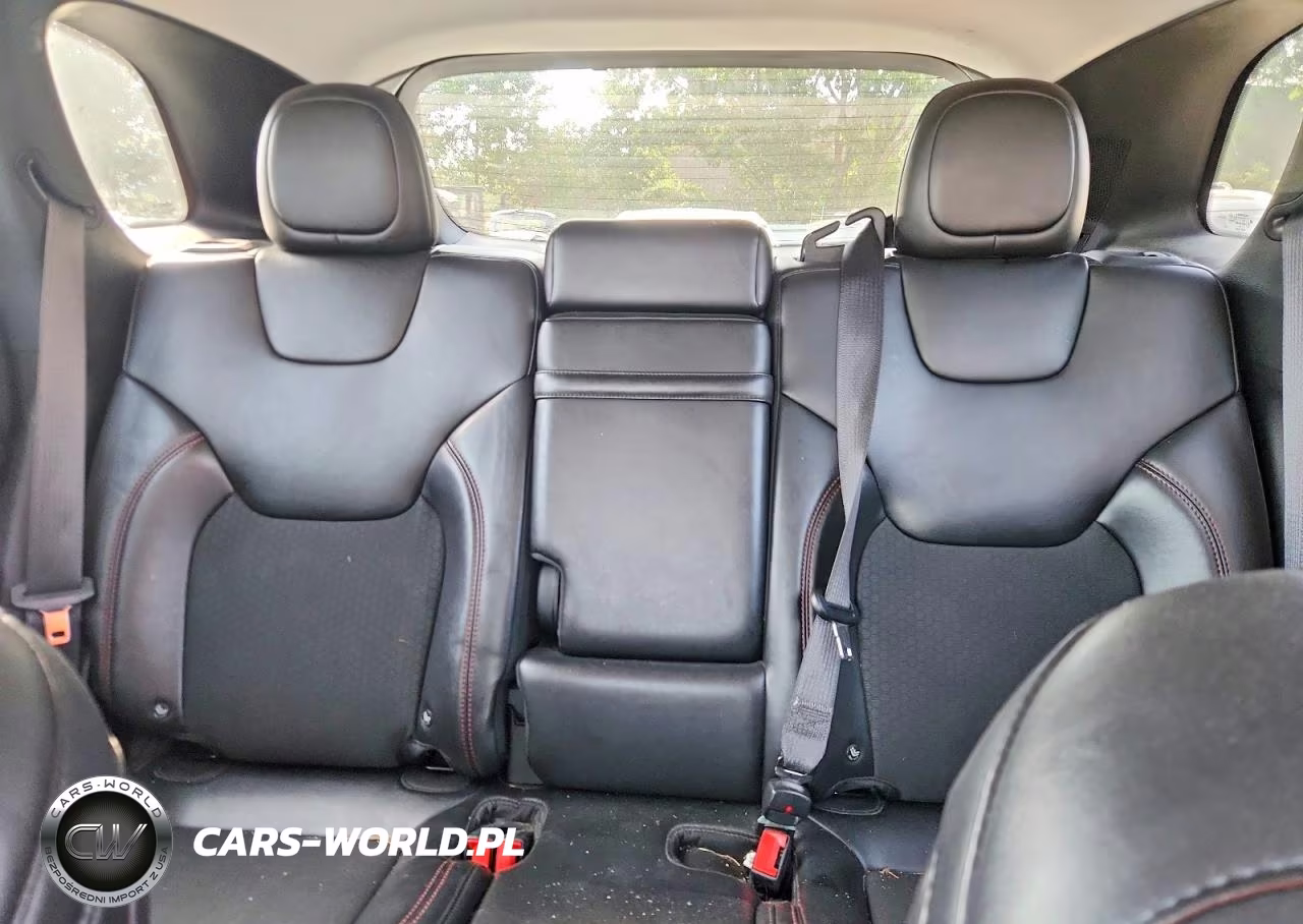 2019 Jeep Cherokee Trailhawk VIN:1C4PJMBX5KD153854 - 10