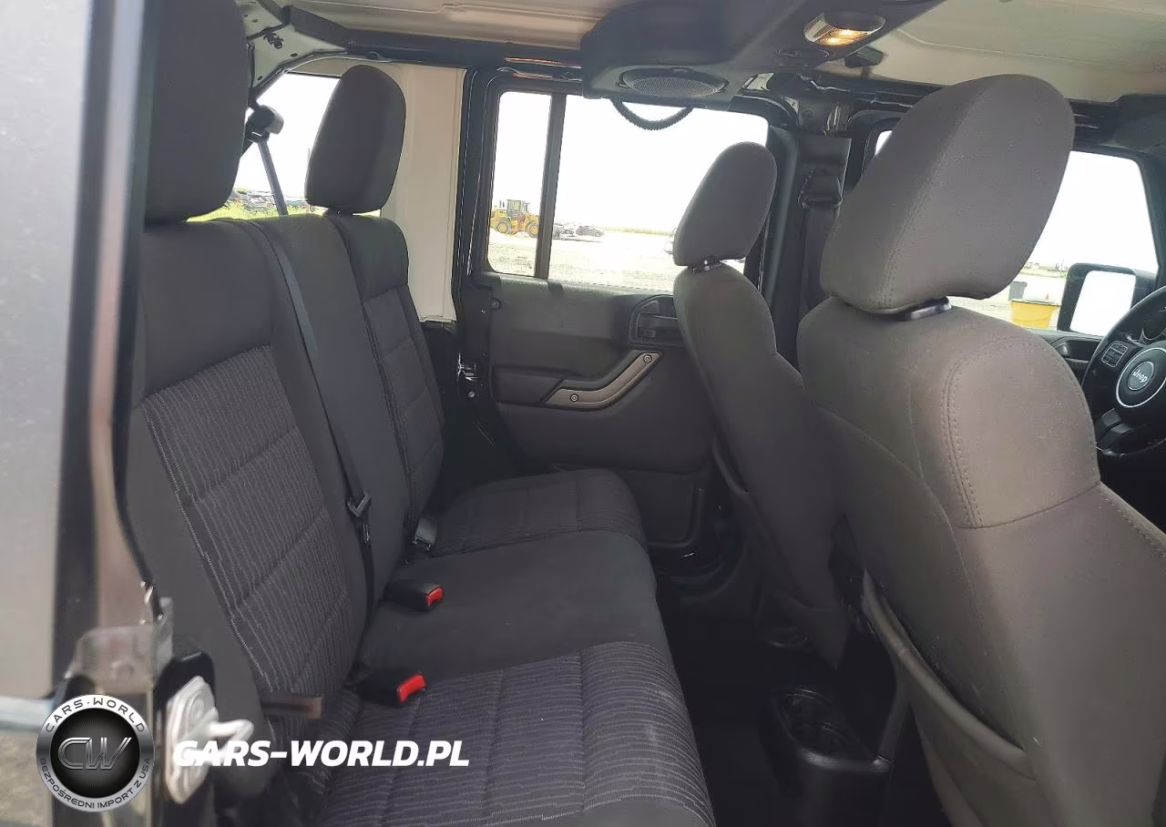 2012 Jeep Wrangler Unlimited Sport VIN:1C4BJWDG6CL222643 - 10