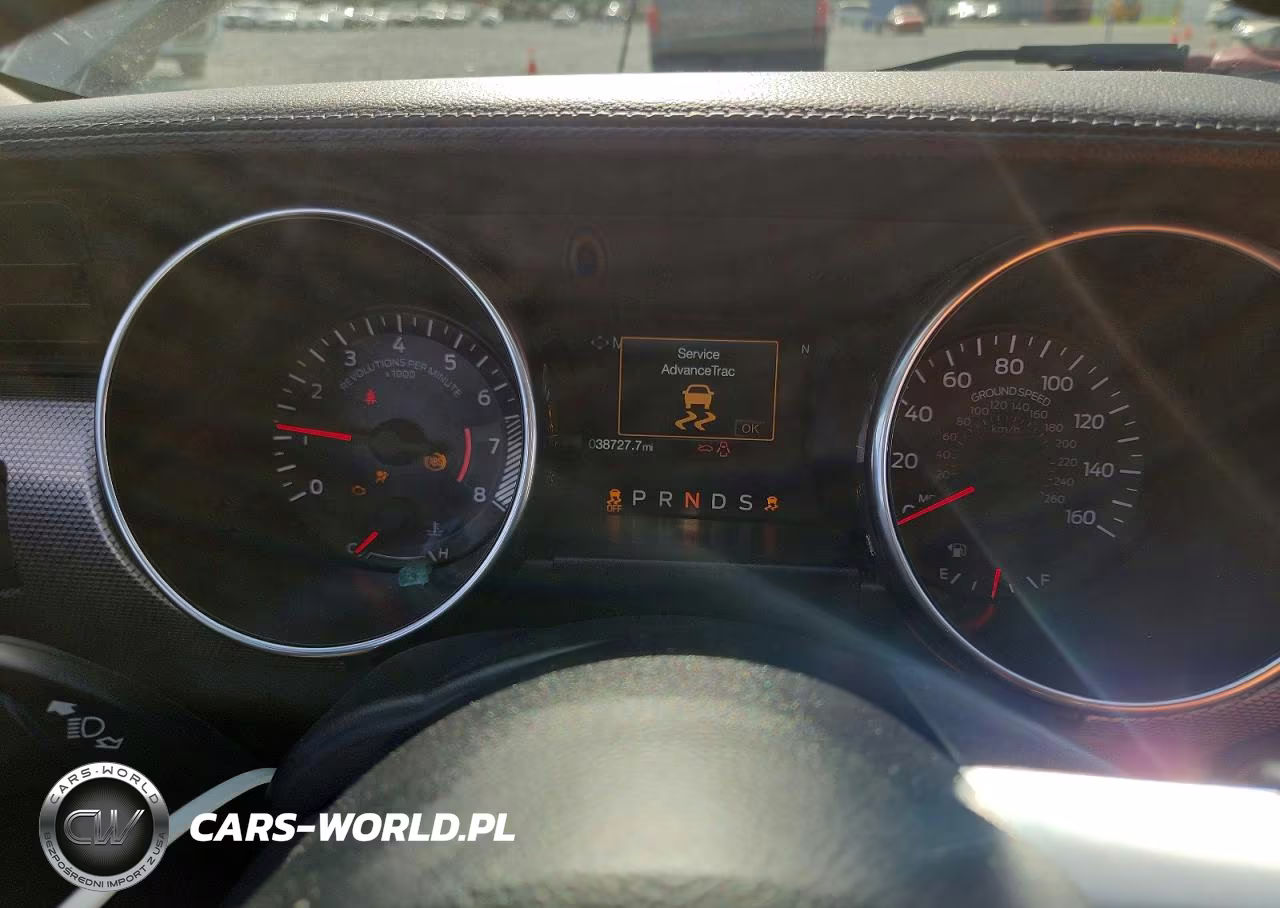 2020 Ford Mustang VIN:1FATP8UH8L5166643 - 9