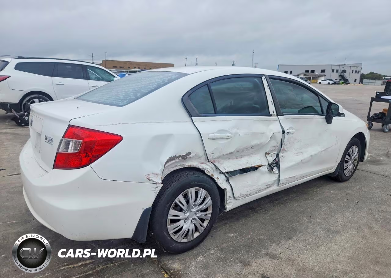 2012 Honda Civic Lx VIN:2HGFB2F57CH317018 - 3