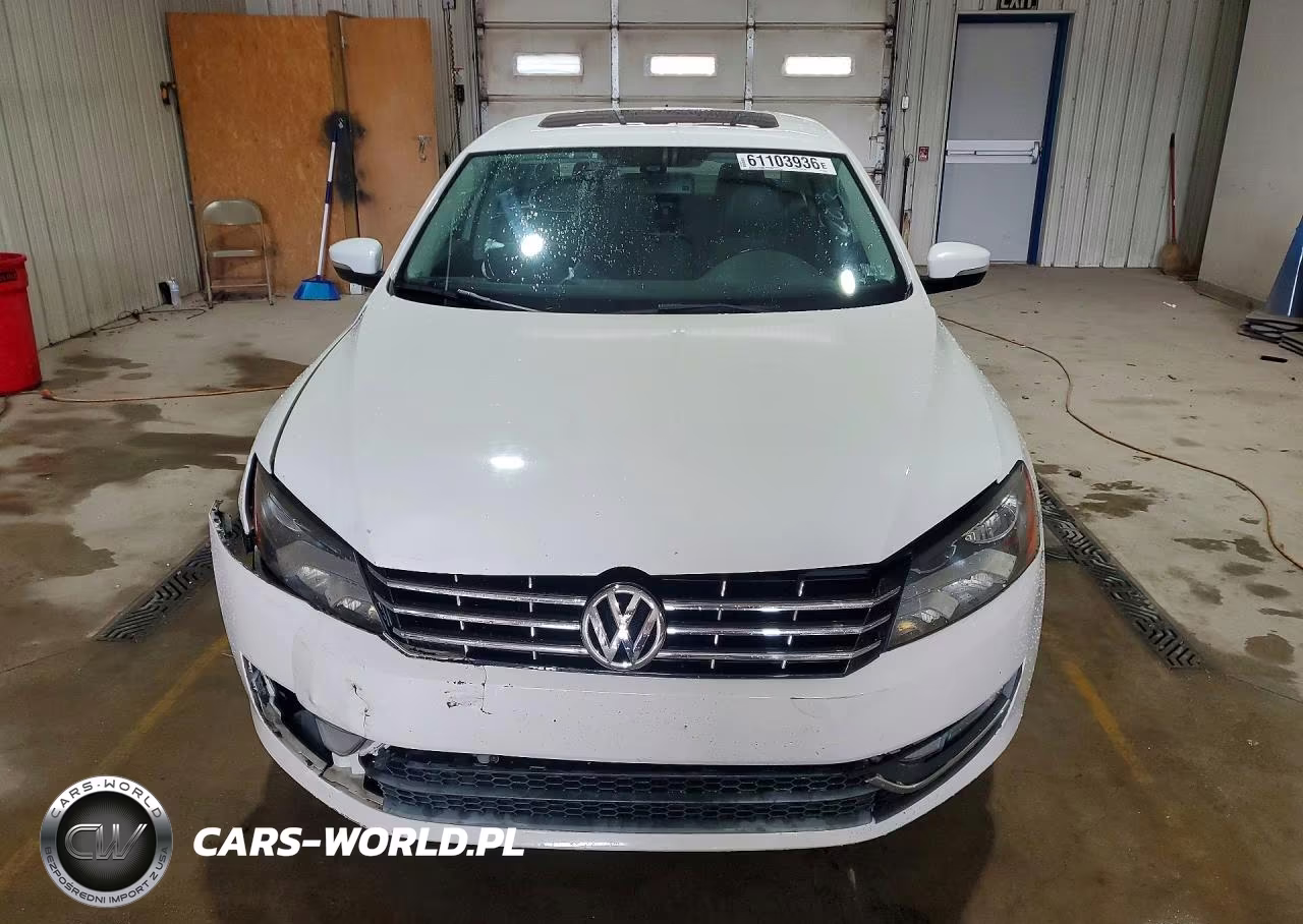 2013 Volkswagen Passat Sel VIN:1VWCN7A33DC045564 - 5