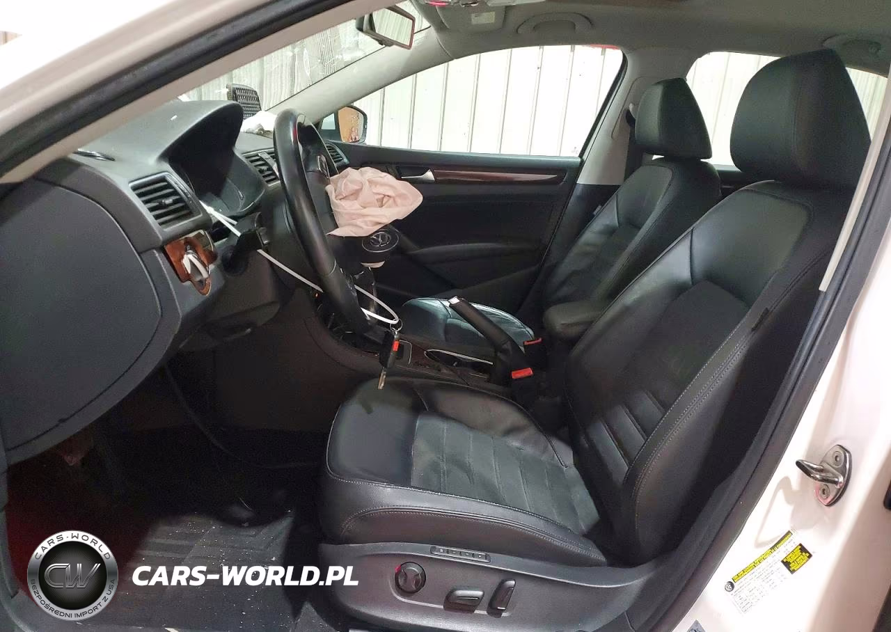 2013 Volkswagen Passat Sel VIN:1VWCN7A33DC045564 - 7