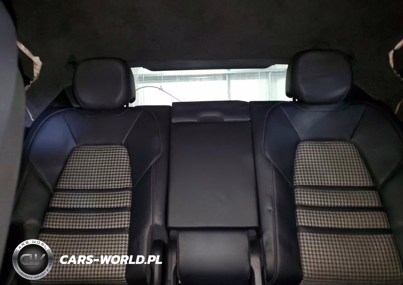 2021 Porsche Cayenne Coupe VIN:WP1BA2AY1MDA41756 - 10