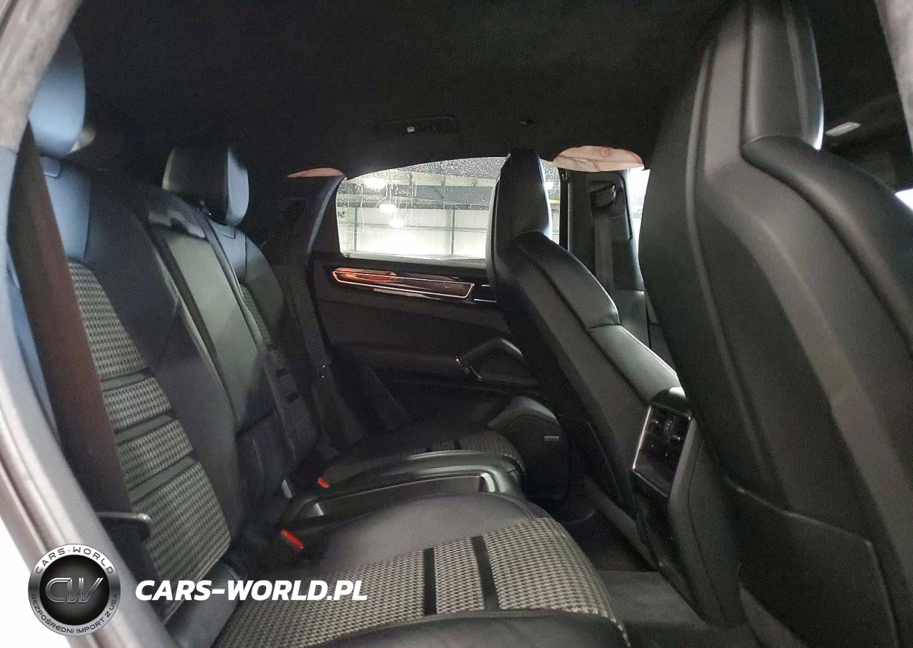 2021 Porsche Cayenne Coupe VIN:WP1BA2AY1MDA41756 - 11