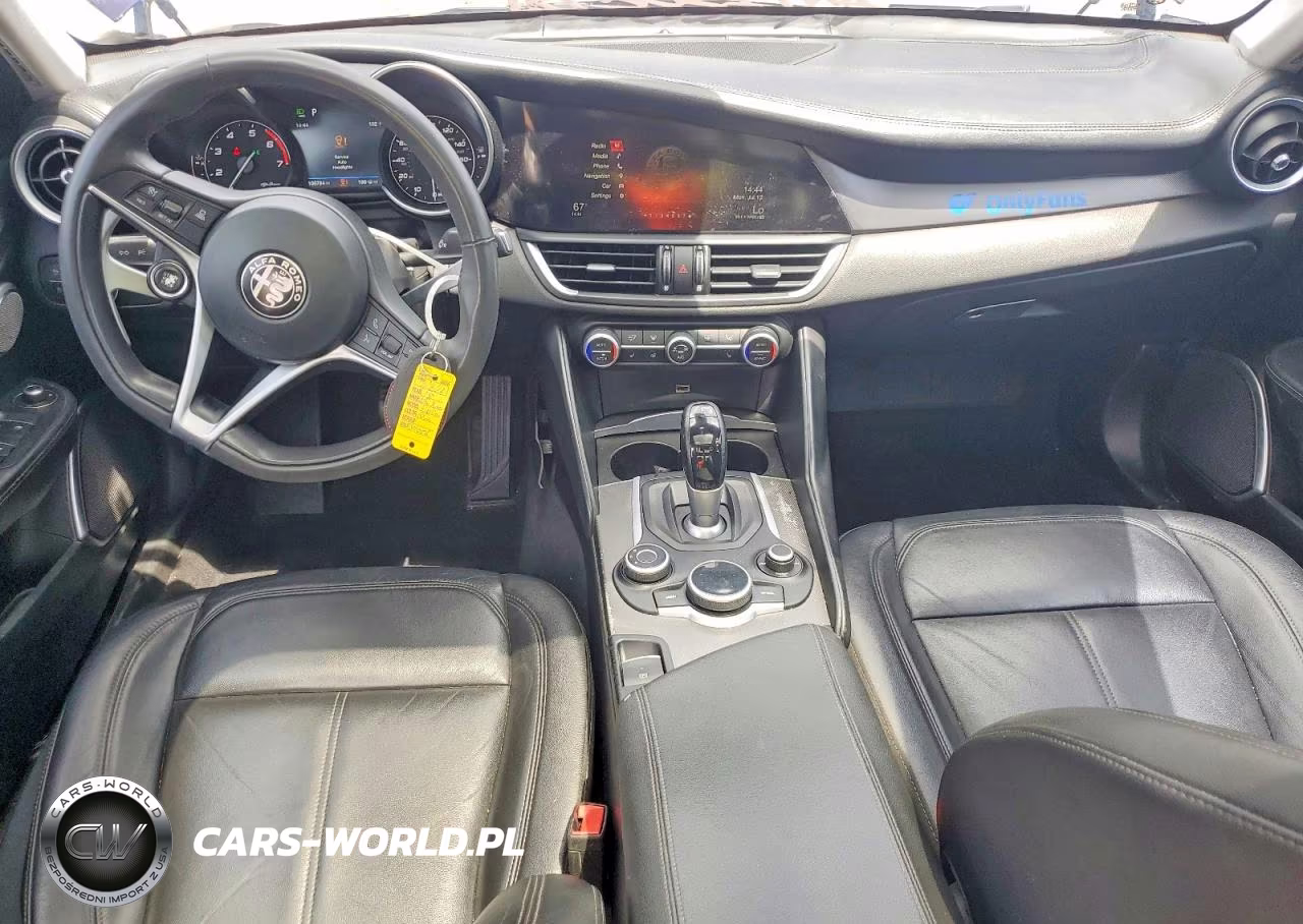 2018 Alfa Romeo Giulia Ti VIN:ZARFAECN0J7581056 - 8