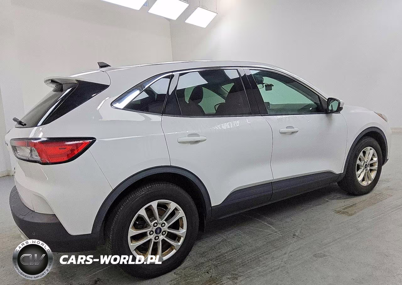 2021 Ford Escape Se VIN:1FMCU0G65MUA68669 - 3