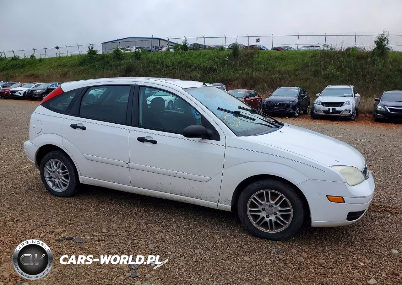 2005 Ford Focus Zx5 VIN:3FAFP37N95R141526 - 4