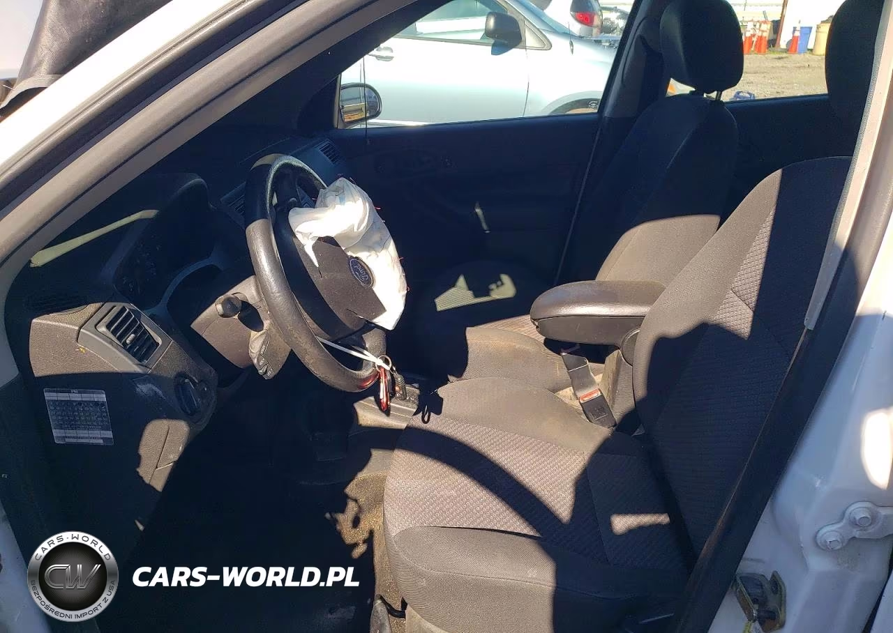2005 Ford Focus Zx5 VIN:3FAFP37N95R141526 - 7