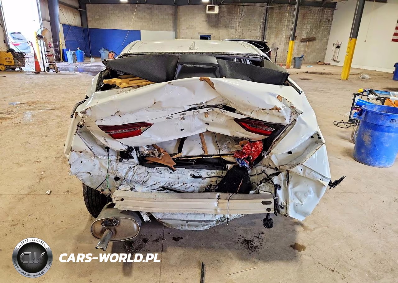 2024 Toyota Camry Le VIN:4T1C31AK8RU628674 - 6