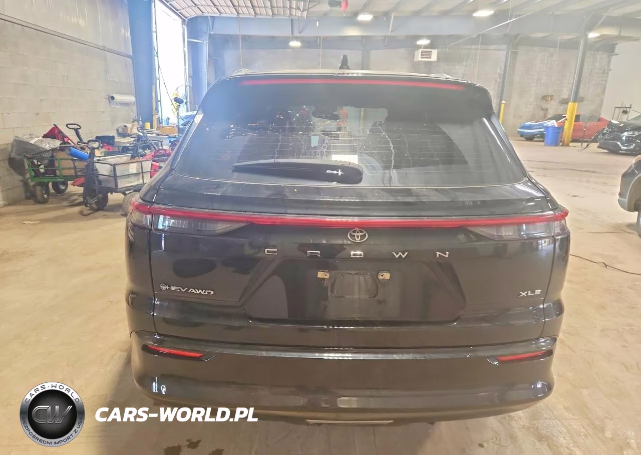 2025 Toyota Crown Signia Xle VIN:JTDACAAJ4S3021153 - 6