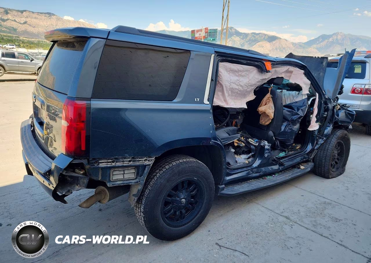 2020 Chevrolet Tahoe K1500 Lt VIN:1GNSKBKC4LR259703 - 3