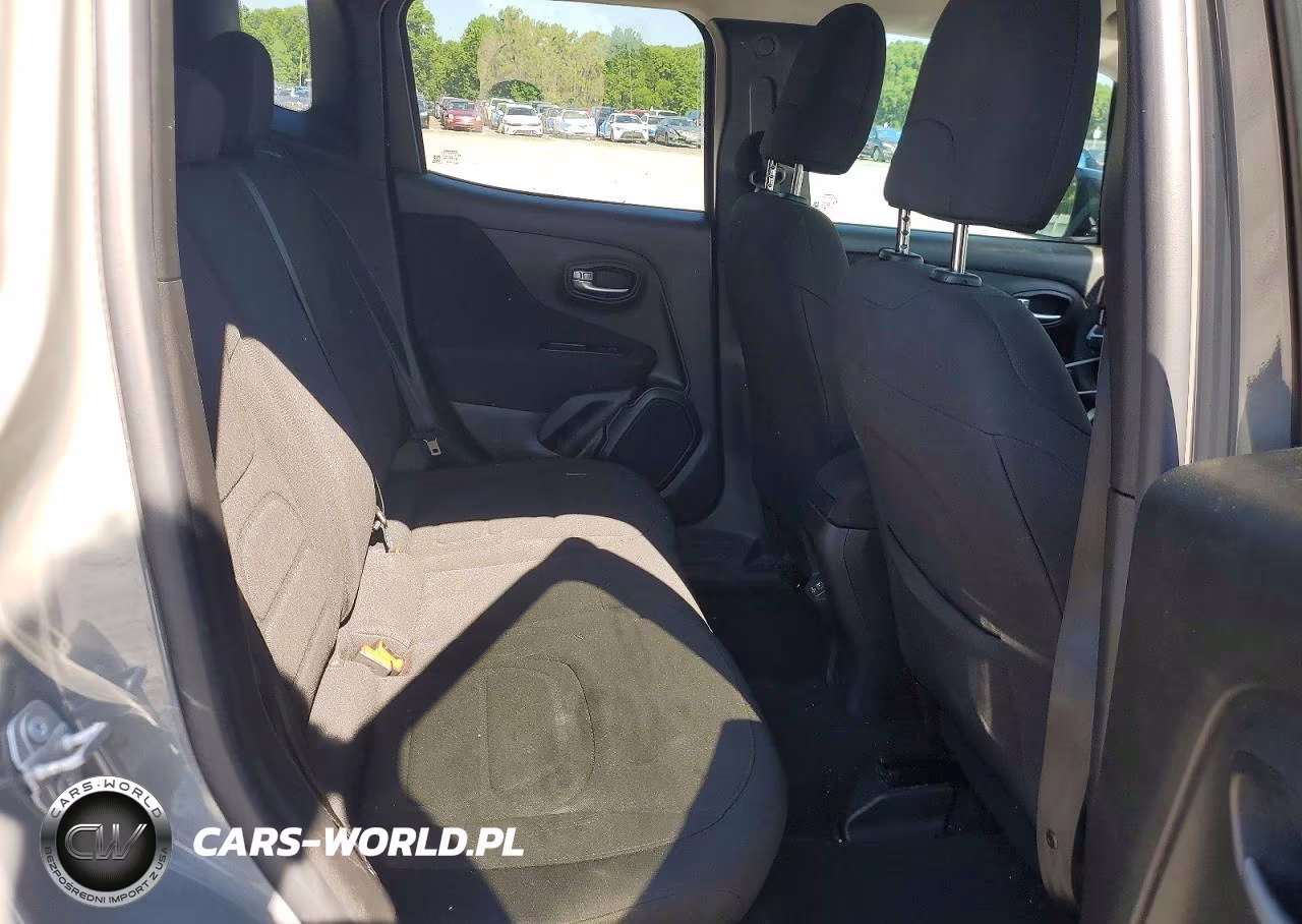 2020 Jeep Renegade Latitude VIN:ZACNJABB0LPL66964 - 10