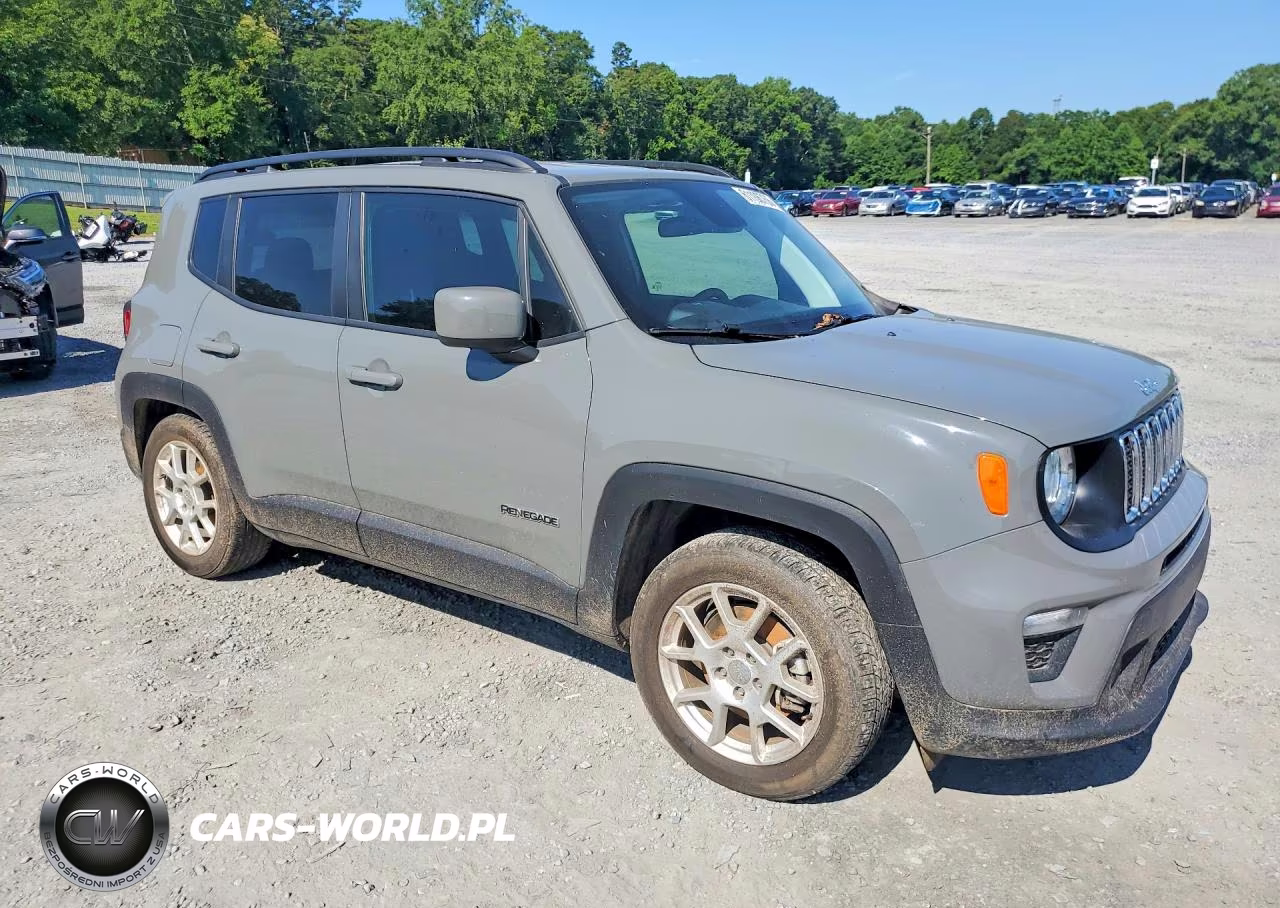 2020 Jeep Renegade Latitude VIN:ZACNJABB0LPL66964 - 4