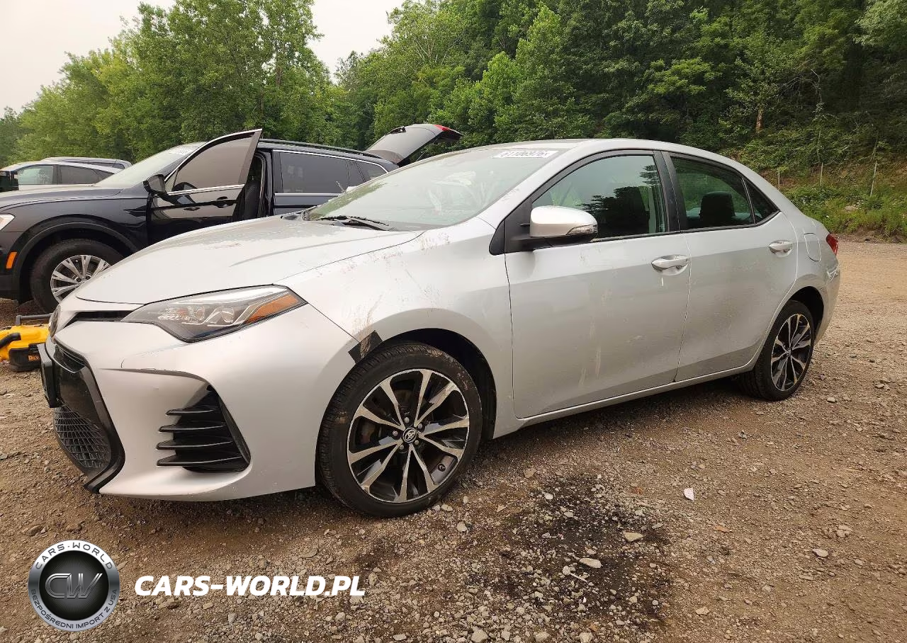 2017 Toyota Corolla Se – zdjęcie 1 z 12