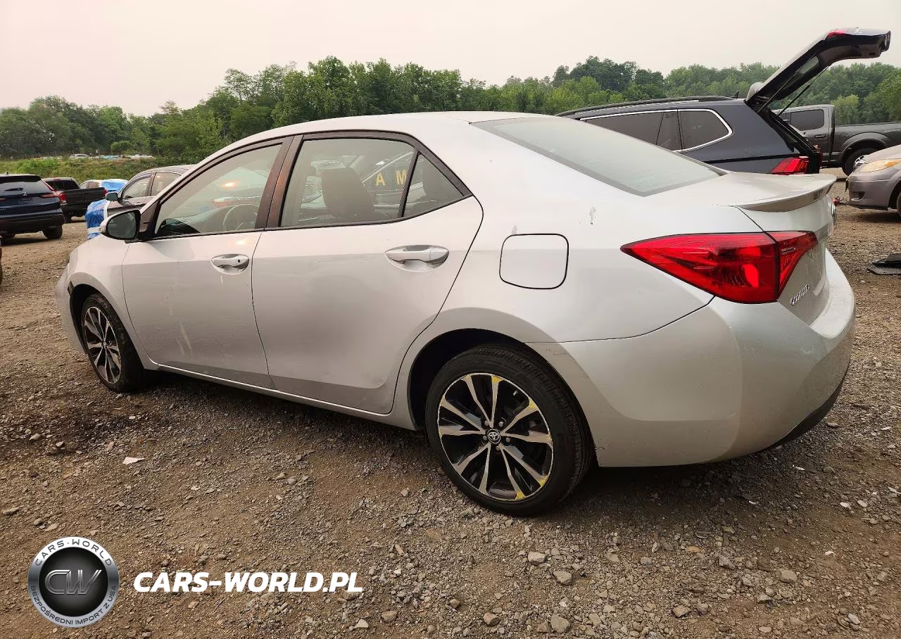 2017 Toyota Corolla Se VIN:5YFBURHE1HP658994 - 2