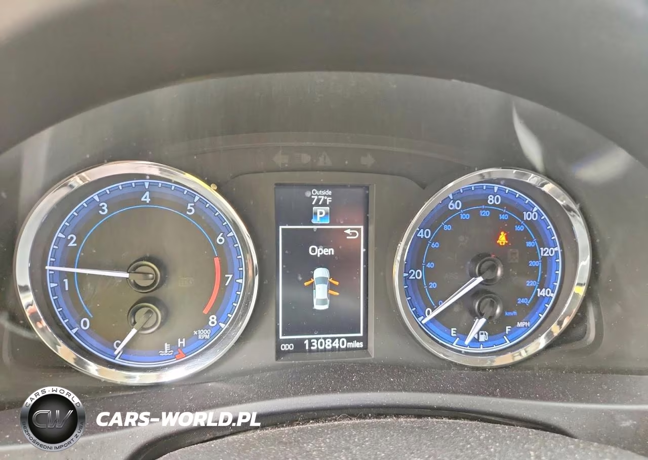 2017 Toyota Corolla Se VIN:5YFBURHE1HP658994 - 9