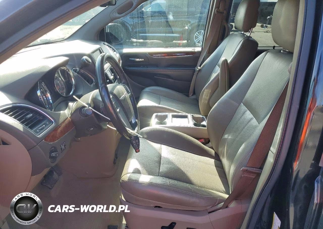 2012 Chrysler Town & Country Touring L VIN:2C4RC1CG4CR135053 - 7