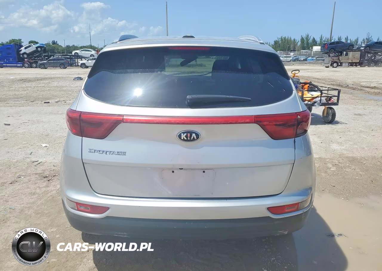 2018 Kia Sportage Lx VIN:KNDPMCAC5J7446196 - 6