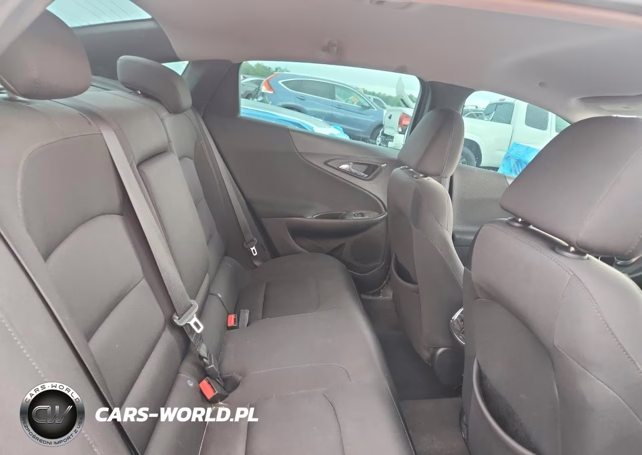 2018 Chevrolet Malibu Lt VIN:1G1ZD5ST8JF153782 - 10