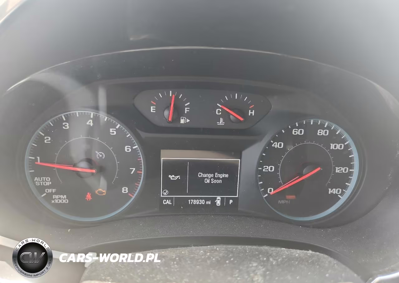 2018 Chevrolet Malibu Lt VIN:1G1ZD5ST8JF153782 - 9