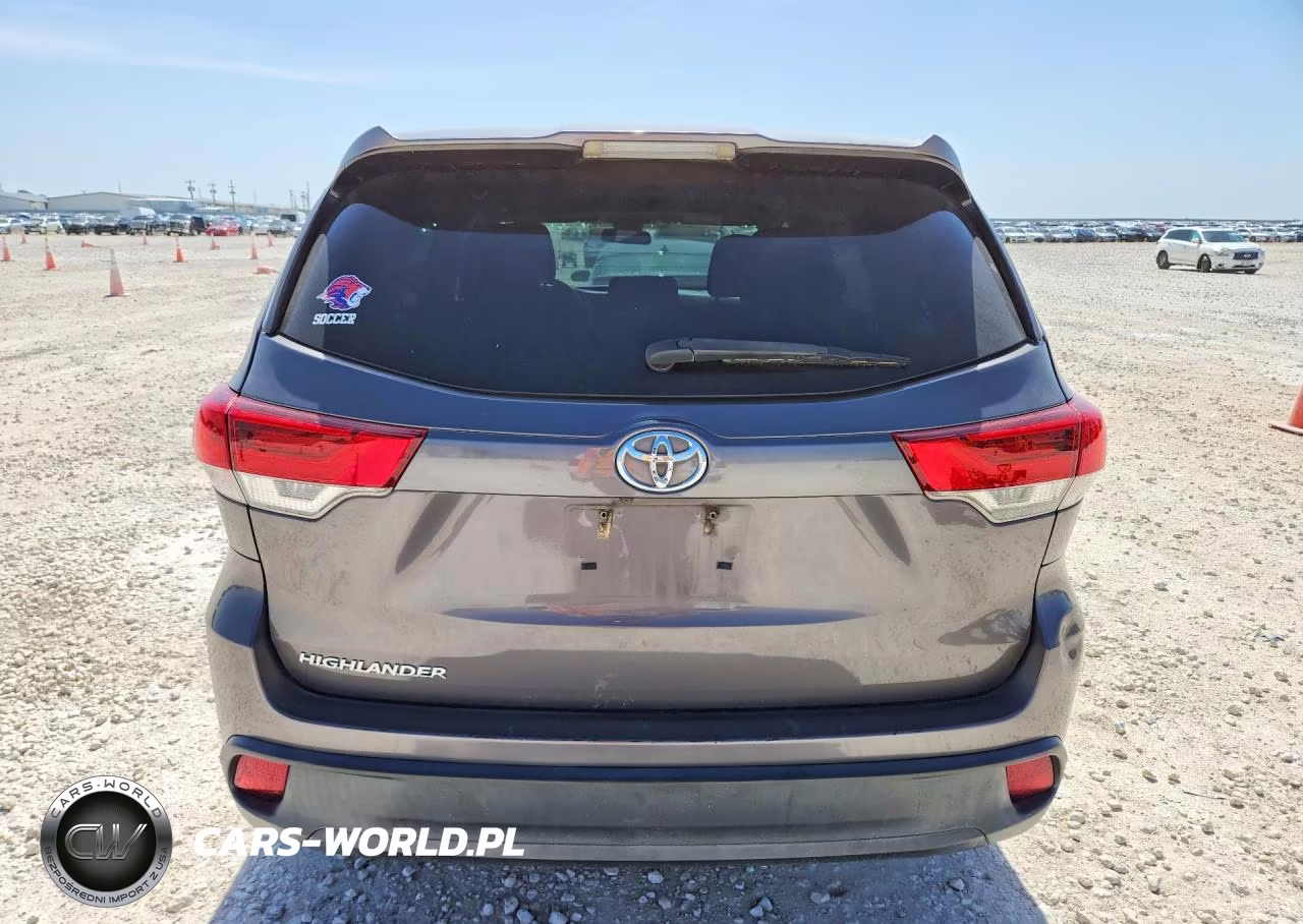 2019 Toyota Highlander Le VIN:5TDZZRFH0KS296281 - 6