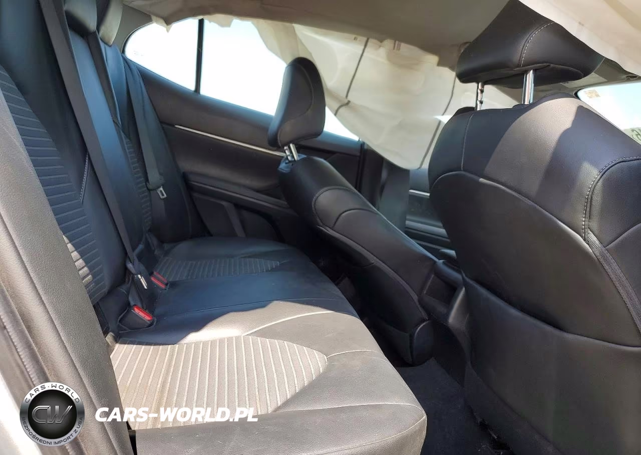 2021 Toyota Camry Se VIN:4T1G11AK8MU470398 - 10