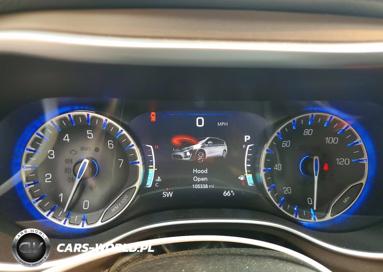 2017 Chrysler Pacifica Touring L Plus VIN:2C4RC1EG6HR844443 - 9