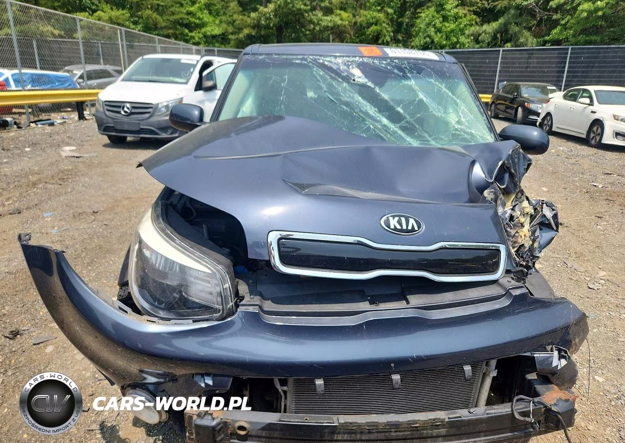 2016 Kia Soul + VIN:KNDJP3A53G7390427 - 5