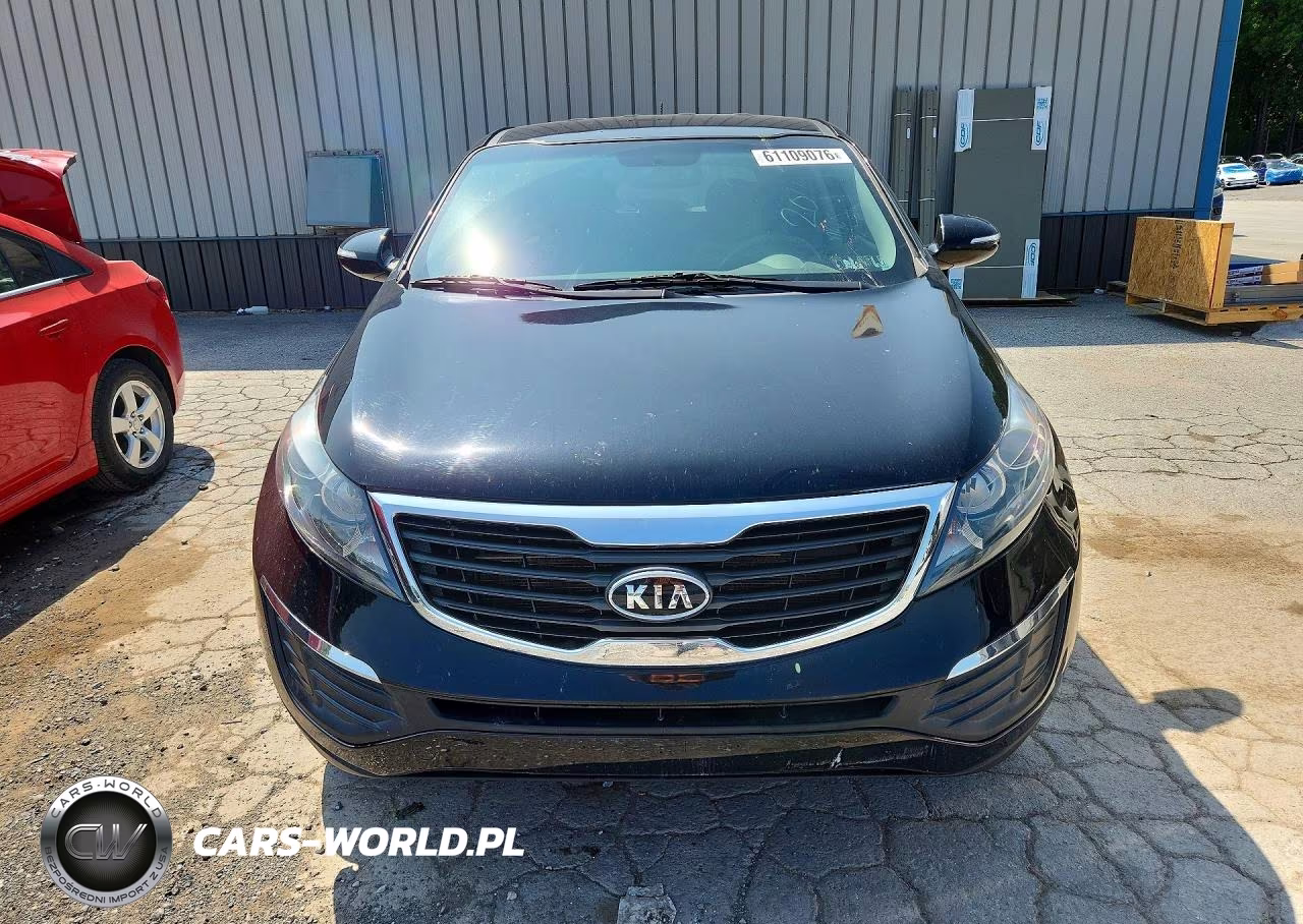 2011 Kia Sportage Lx VIN:KNDPBCA27B7101783 - 5
