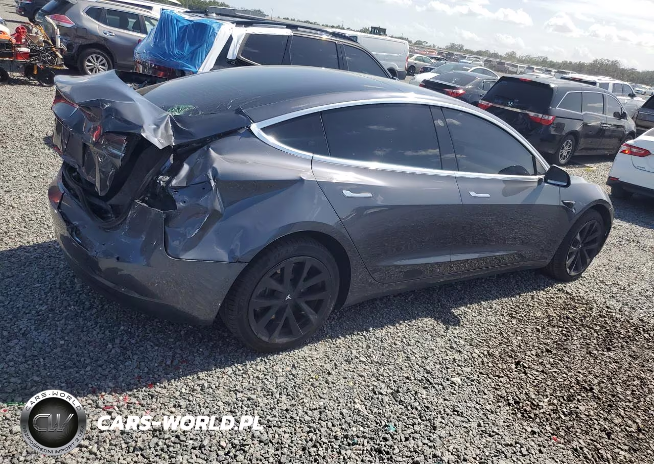 2019 Tesla Model 3 VIN:5YJ3E1EA9KF411021 - 3