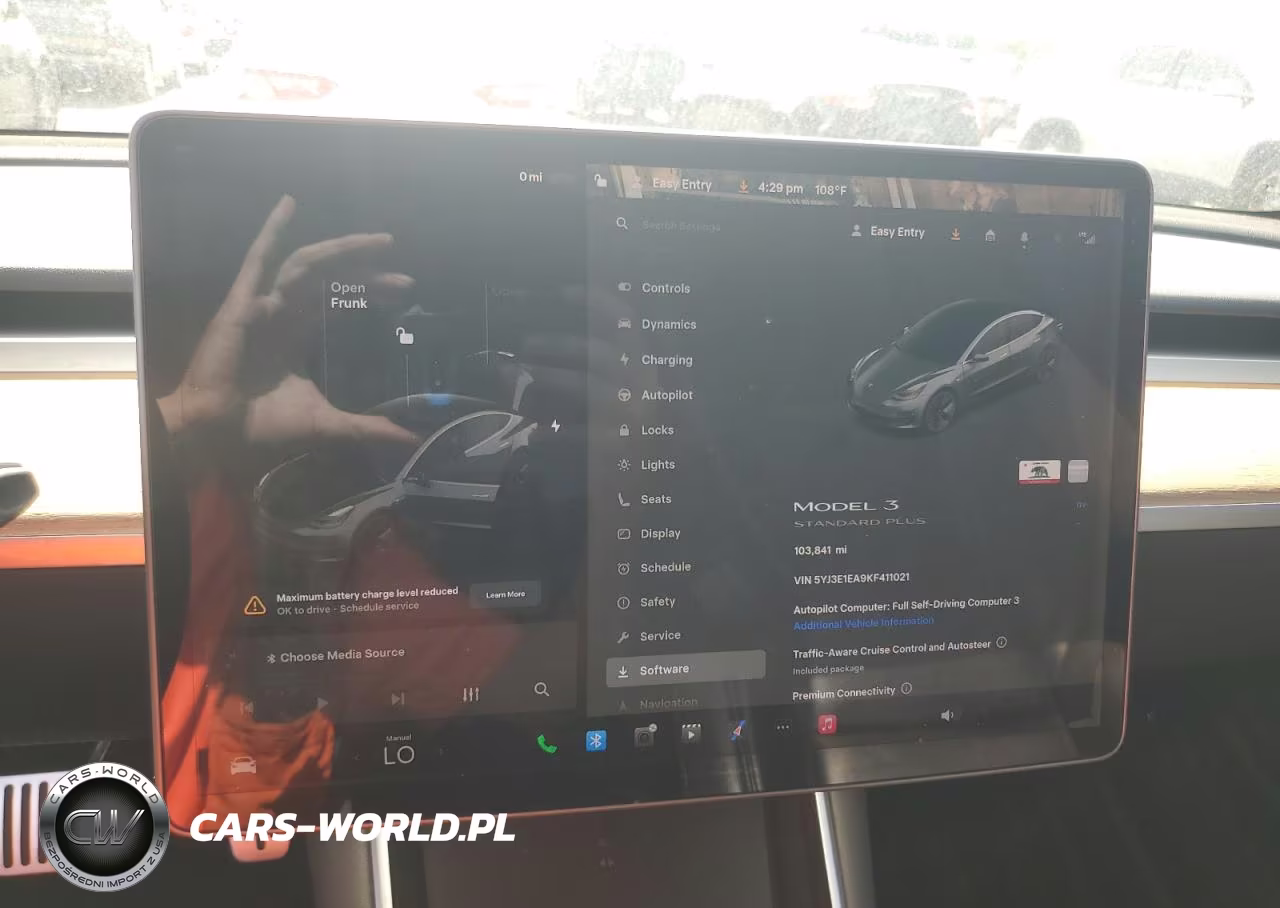 2019 Tesla Model 3 VIN:5YJ3E1EA9KF411021 - 9