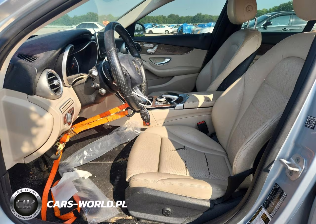 2016 Mercedes-Benz C 300 VIN:55SWF4JB7GU146180 - 7