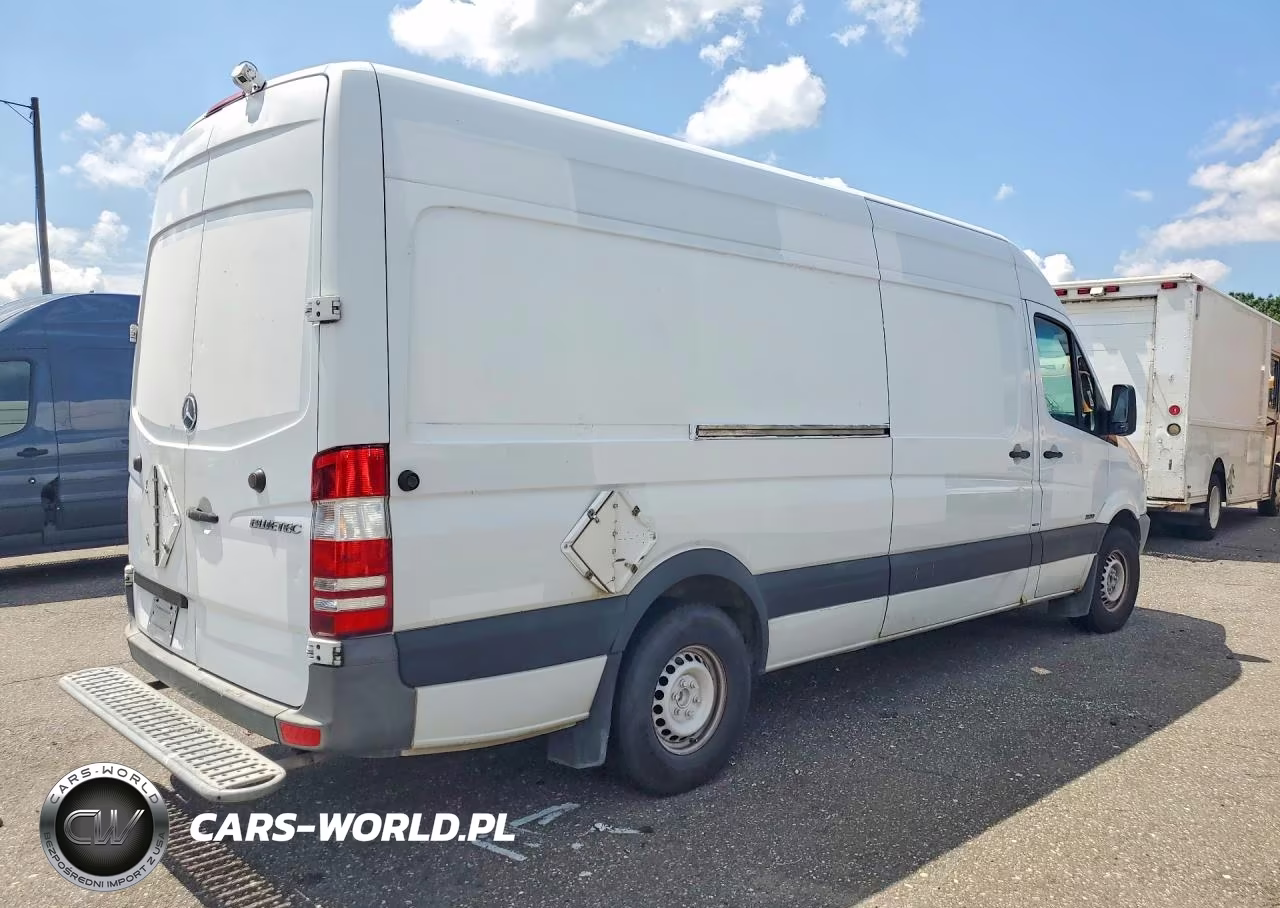 2012 Mercedes-Benz Sprinter 2500 VIN:WD3PE8CB1C5697434 - 3