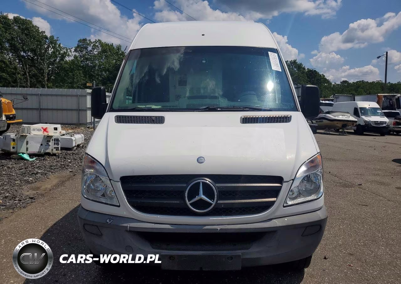 2012 Mercedes-Benz Sprinter 2500 VIN:WD3PE8CB1C5697434 - 5