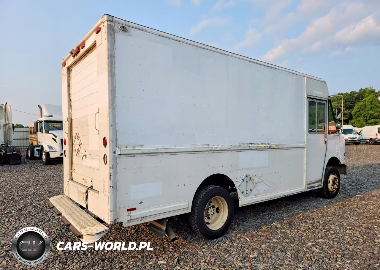 1998 Freightliner Chassis M Line Walk-In Van VIN:4UZA4FF40WC932868 - 3