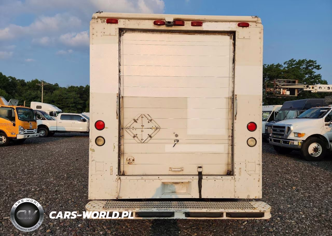 1998 Freightliner Chassis M Line Walk-In Van VIN:4UZA4FF40WC932868 - 6