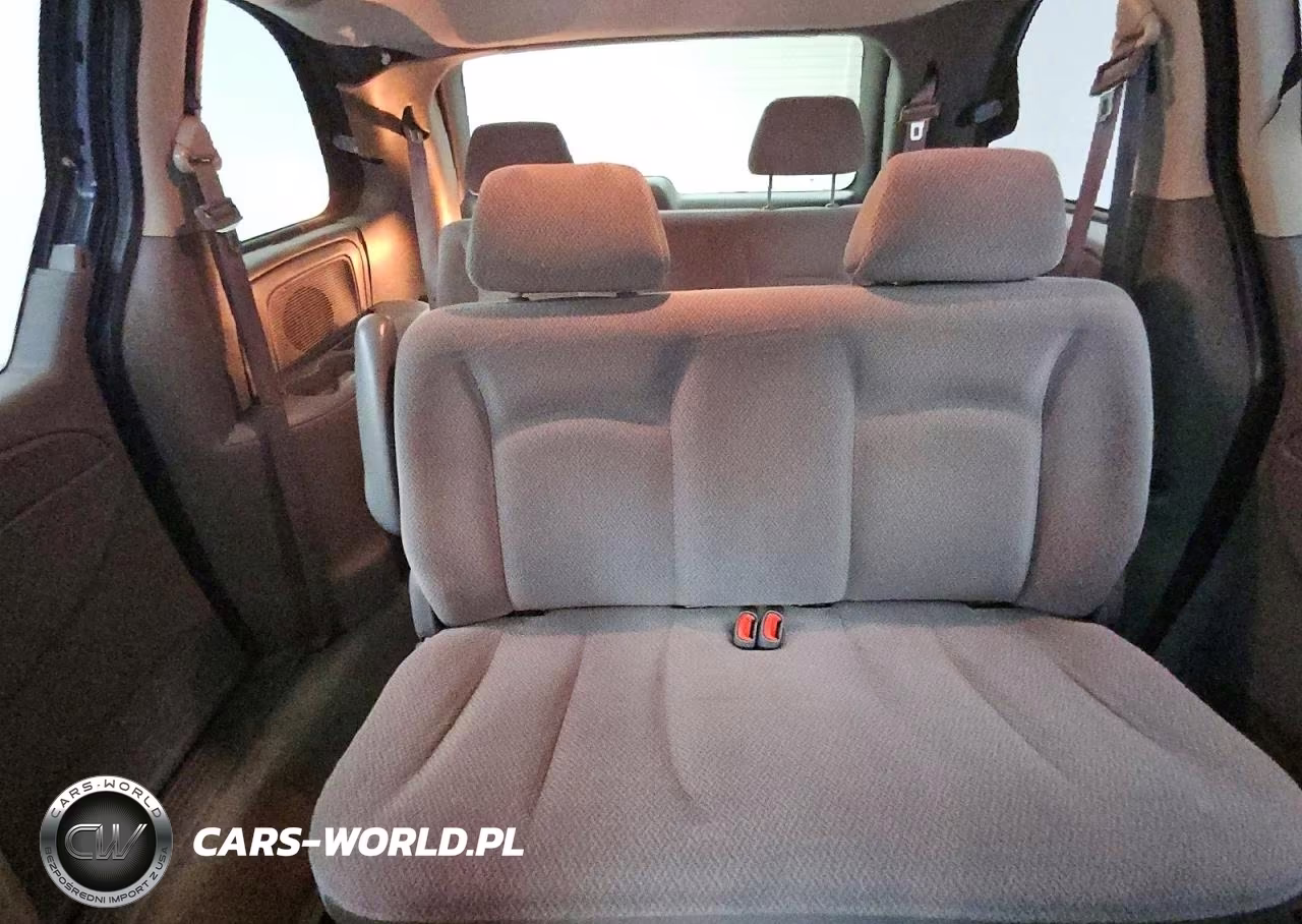 2006 Chrysler Town & Country VIN:1A4GP45R26B760527 - 10