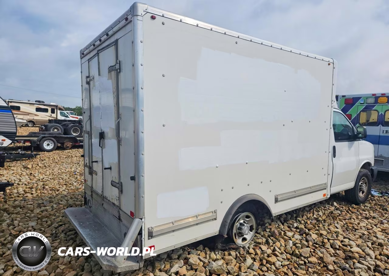 2016 Chevrolet Express Delivery Truck VIN:1GB0GRFG3G1127998 - 3